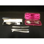 A COLLECTION OF SILVER AND PLATED ITEMS, to include a silver Glasgow spoon dated 1829