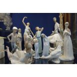 A LLADRO TABLE LAMP in the form of a woman playing a lute and a further collection of Lladro, Nao