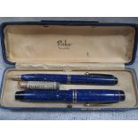 A VINTAGE PARKER 'DUFOLD' PEN SET in blue