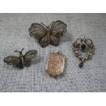 A COLLECTION OF JEWELLERY to include an Edwardian pendant brooch