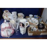 A COLLECTION OF MINIATURE CERAMICS including thimbles by Royal Crown Derby and other makes, other