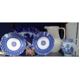 AN EARLY 19TH CENTURY BLUE AND WHITE PEARLWARE JUG, other ceramics and a pre-Columbian style
