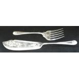 A VICTORIAN SILVER FISH KNIFE AND FORK, with engraved scroll decoration (c.9.5oz)