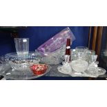 A COLLECTION OF GLASSWARE