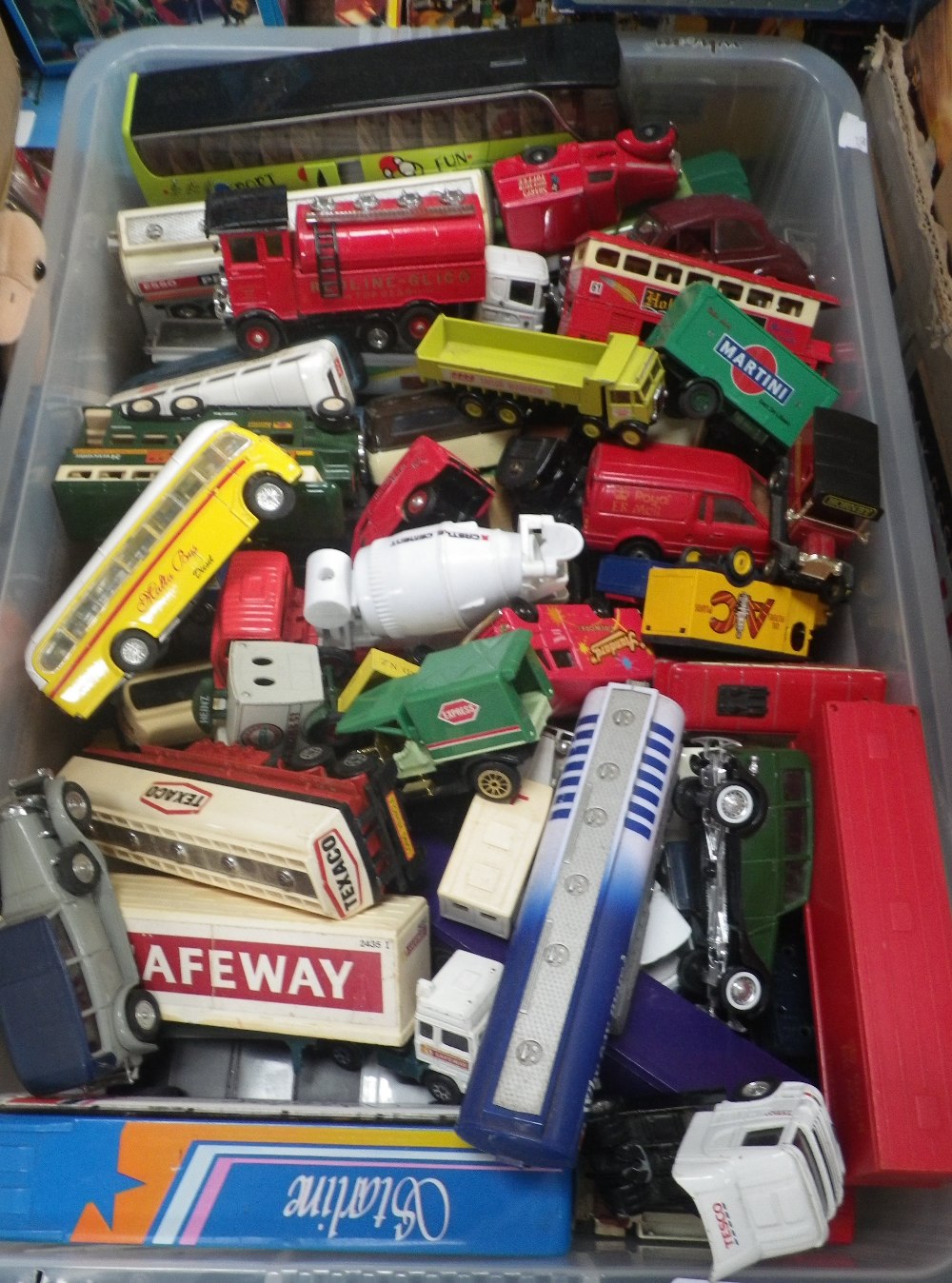 A COLLECTION OF MODEL COMMERCIAL VEHICLES and model cars by Matchbox and other makes