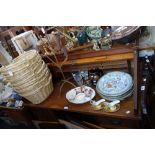 AN EARLY 20TH CENTURY OAK ROLL TOP DESK WITH ART NOUVEAU STYLE HANDLES 122 cm wide