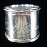 RUSSIAN SILVER NAPKIN RING, engraved with a scene of Leningrad, 4cm dia (c.0.6oz)