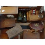 AN EDWARDIAN MANTEL CLOCK with French movement, a novelty cigarette box and sundries