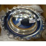 A MAPPIN & WEBB SILVER PEDESTAL DISH, 24cm dia. 317g (with box)