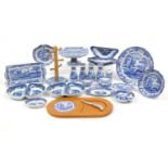 Spode Italian pattern and a Signature Collection Comport, the Italian pattern including two pairs of