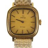 Ladies Omega Deville wristwatch the movement numbered 625, the case 2.5cm x 2.5cm : For Extra