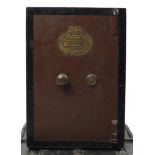 Late Victorian safe by Thomas Perry & Son Ltd, opening to reveal a drawer to the interior, with