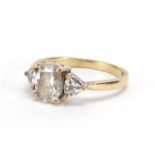 9ct gold cubic zirconia ring, size O, approximate weight 3.0g : For Extra Condition Reports Please