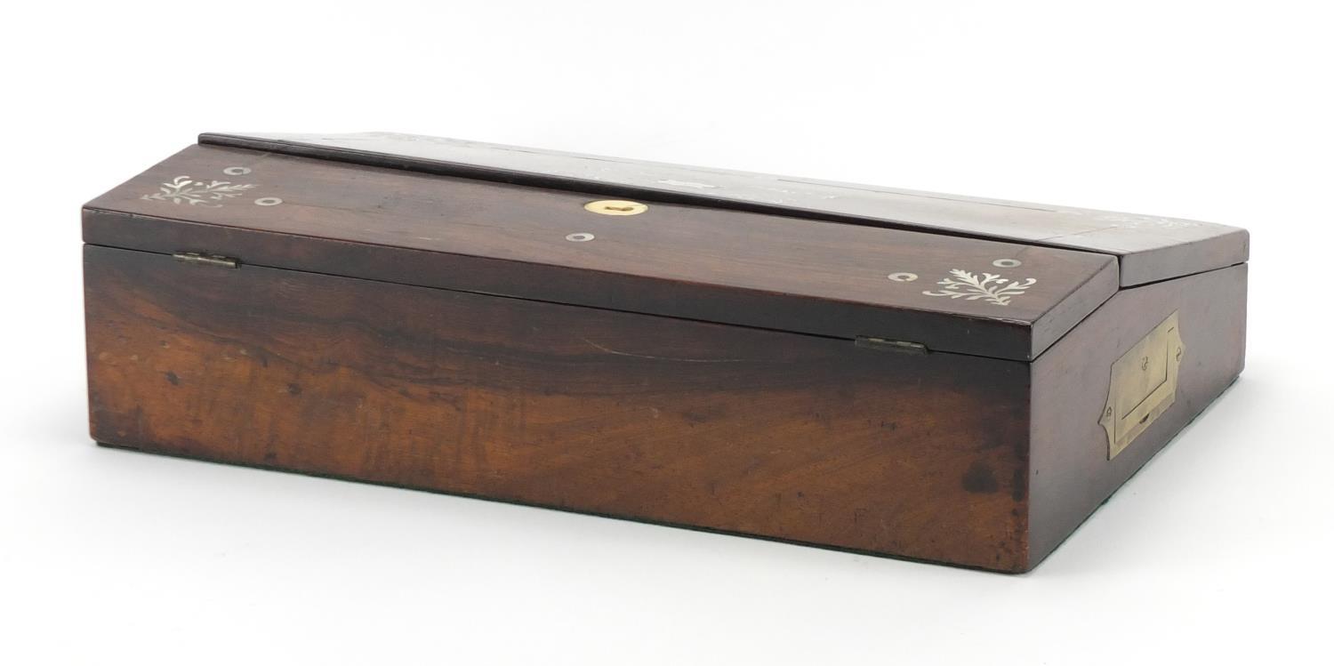 Victorian rosewood writing slope with tooled leather insert, inset brass carry handles, Mother of - Image 3 of 5