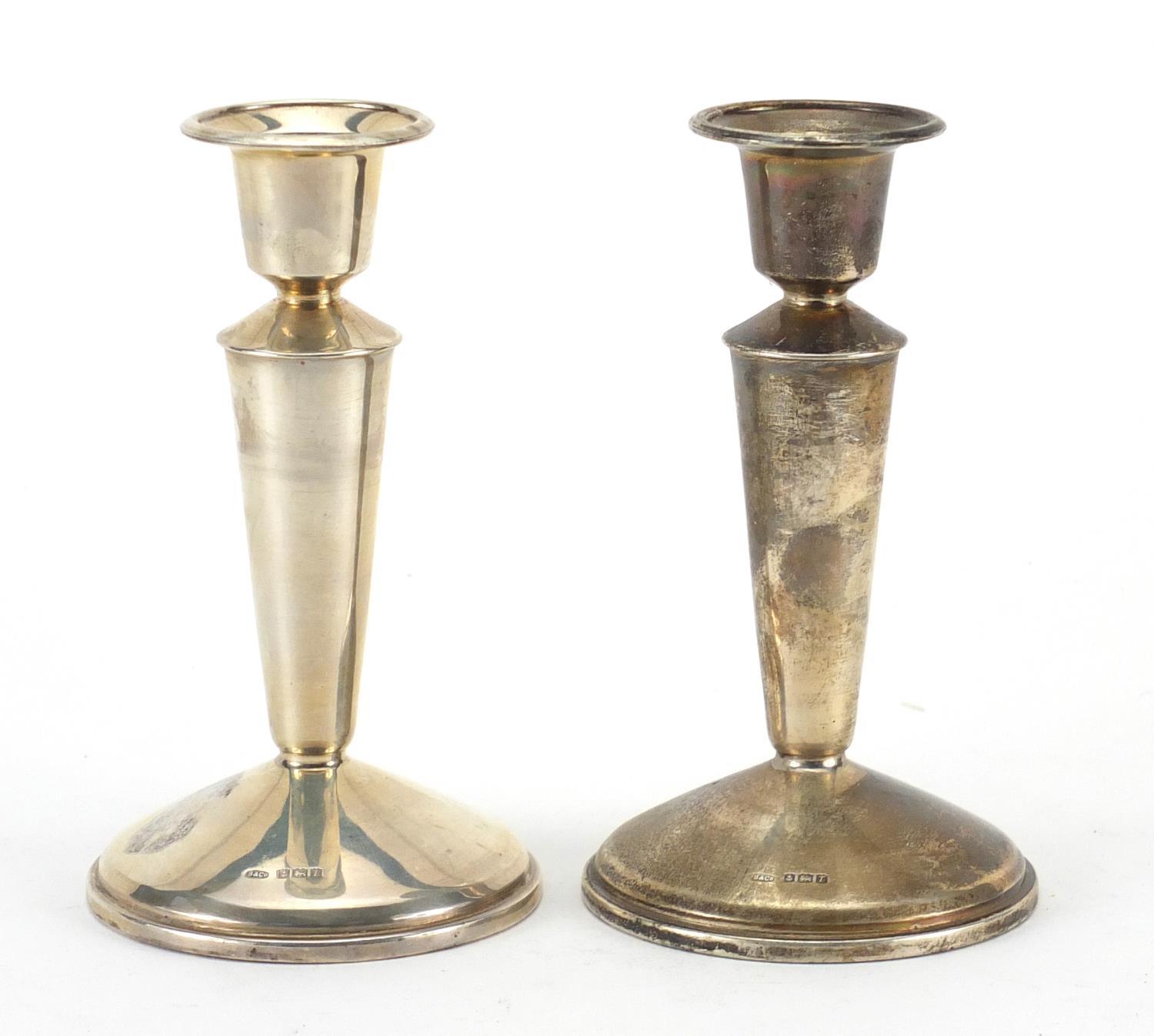 Pair of circular base candlesticks with tapering columns by W I Broadway & Co. Birmingham 1968, 13cm - Image 2 of 4