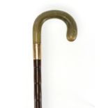 Horn handled walking stick with 9ct gold collar, 92cm in length : For Extra Condition Reports Please