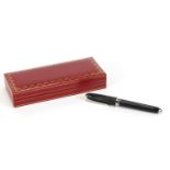 Cartier fountain pen with 18k gold nib, fitted case, certificate and refills, serial number 002438 :