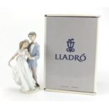 Lladro figure group Now and Forever with box, numbered 7642, 28cm high : For Further Condition