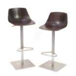 Pair of Lapalma Miunn adjustable bar stools, designed by Karri Monni : For Further Condition Reports