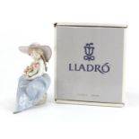 Lladro figurine Fragrant Bouquet with box,, numbered 5862, 21cm high : For Further Condition Reports