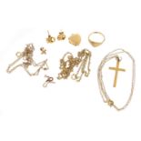 9ct gold jewellery including a pair of earrings, love heart ring, love heart pendant and