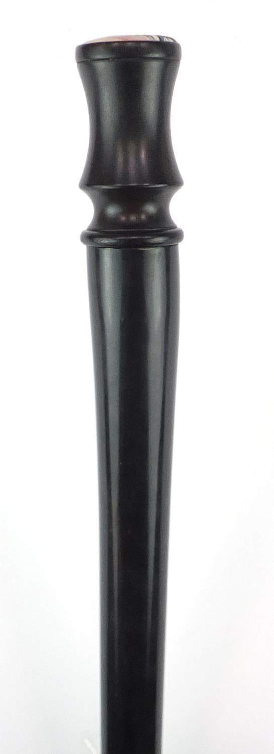 Chinese horn walking stick possibly rhinoceros horn, 89cm in length, 600.0g :For Further Condition - Image 3 of 9