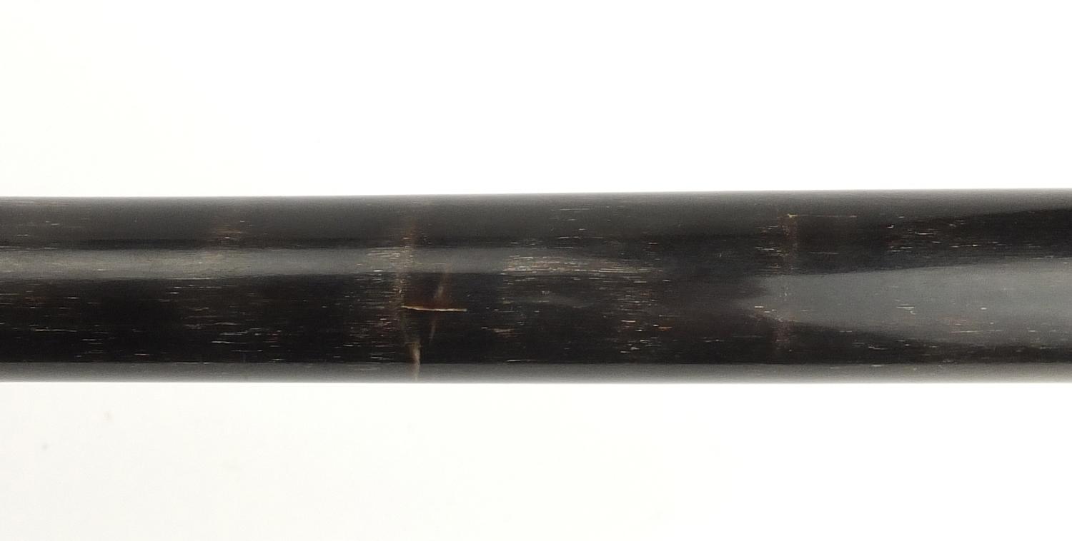 Chinese horn walking stick possibly rhinoceros horn, 89cm in length, 600.0g :For Further Condition - Image 8 of 9