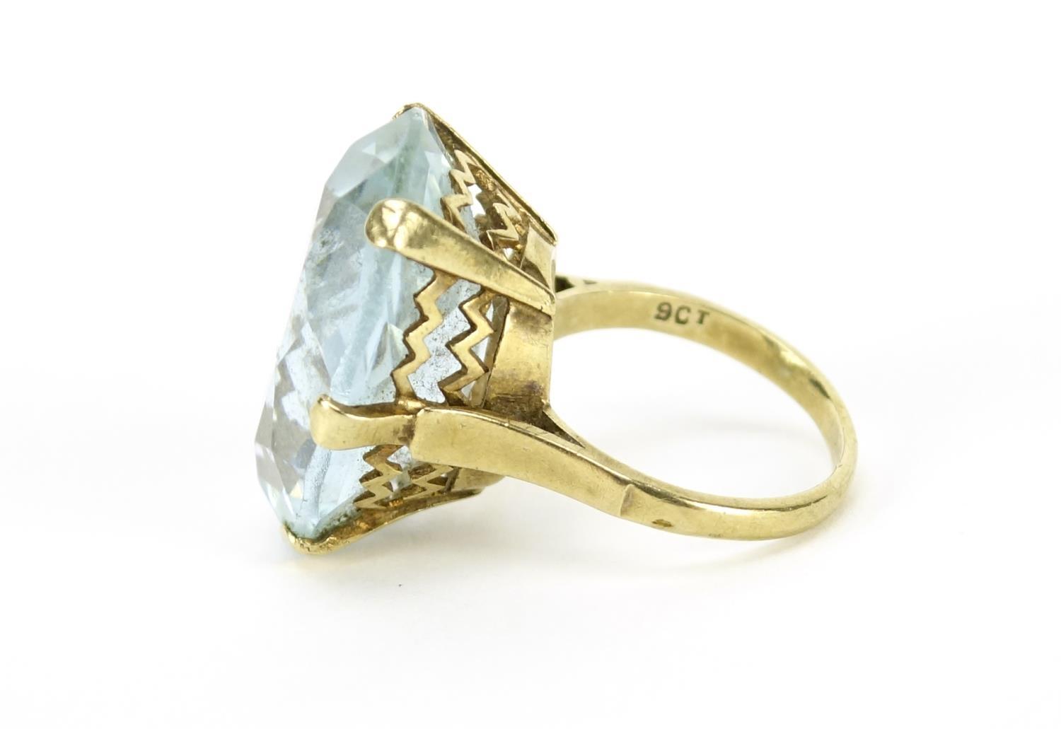Large 9ct gold blue stone ring, size M, 10.0g :For Further Condition Reports Please Visit Our - Image 3 of 8