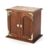 Edwardian oak smokers cabinet with brass mounts, 31cm H x 32cm W x 22cm D :For Further Condition