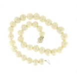 Single string cultured pearl necklace with 9ct white gold clasp, 40cm in length, 106.0g :For Further