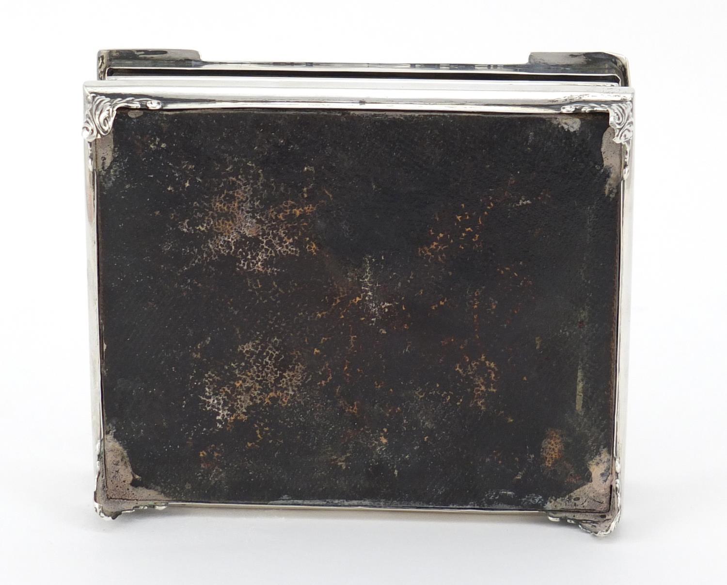 Rectangular silver jewel box by William Comyns, the hinged lid embossed with maidens, putti, swags - Image 7 of 8