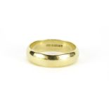 9ct gold wedding band, size S, 5.0g :For Further Condition Reports Please Visit Our Website. Updated