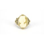 9ct gold cameo maiden head ring with bow shoulders, size K, 2.9g :For Further Condition Reports