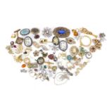 Vintage and later costume jewellery brooches and pendants, some set with colourful stones :For