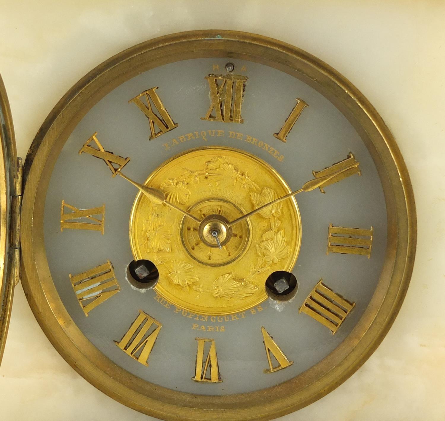 French Bordier onyx striking mantel clock with brass mounts, the dial with Roman numerals marked - Image 4 of 7