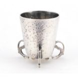 Arts & Crafts silver liquor cup by The Usher Manufacturing Co, Birmingham 1936, 5.5cm high, 59.5g :