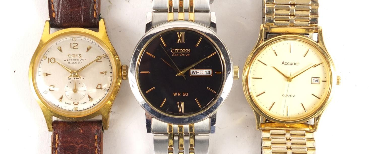 Three vintage gentleman's wristwatches comprising Oris, Citizen and Accurist : For Further Condition