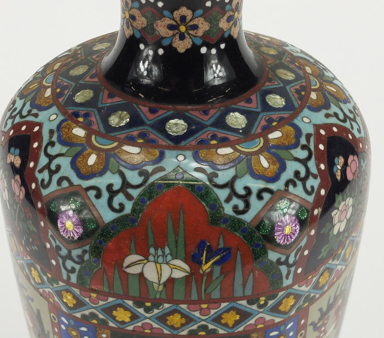 Large Japanese cloisonné vase, decorated with dragons and birds of paradise, 37cm high : For Further - Image 4 of 7