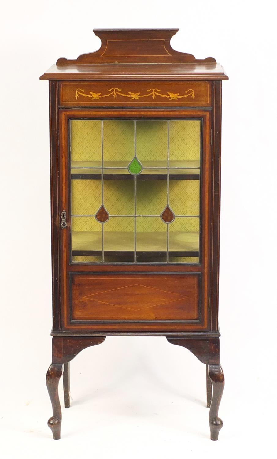 Edwardian inlaid mahogany china cabinet with leaded glass door, 141cm H x 62cm W x 33cm D : For - Image 2 of 4