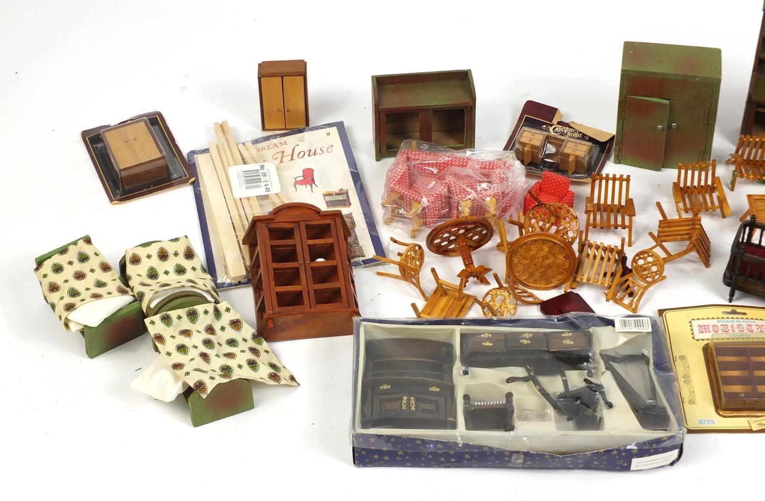 Large collection of vintage and later dolls house furniture and accessories : For Further - Image 2 of 4