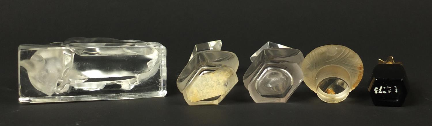 Art Deco glassware including a Lalique bull paperweight and scent bottles, the bull 11cm in length : - Image 6 of 7