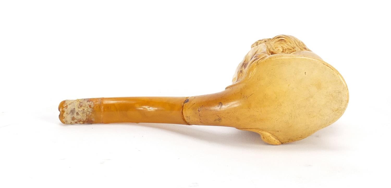 Victorian Meerschaum pipe in the form of Queen Victoria with Bakelite mouth piece, 12cm in - Image 3 of 3