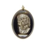 Victorian agate cameo pendant, 5cm in length : For Further Condition Reports Visit Our Website: