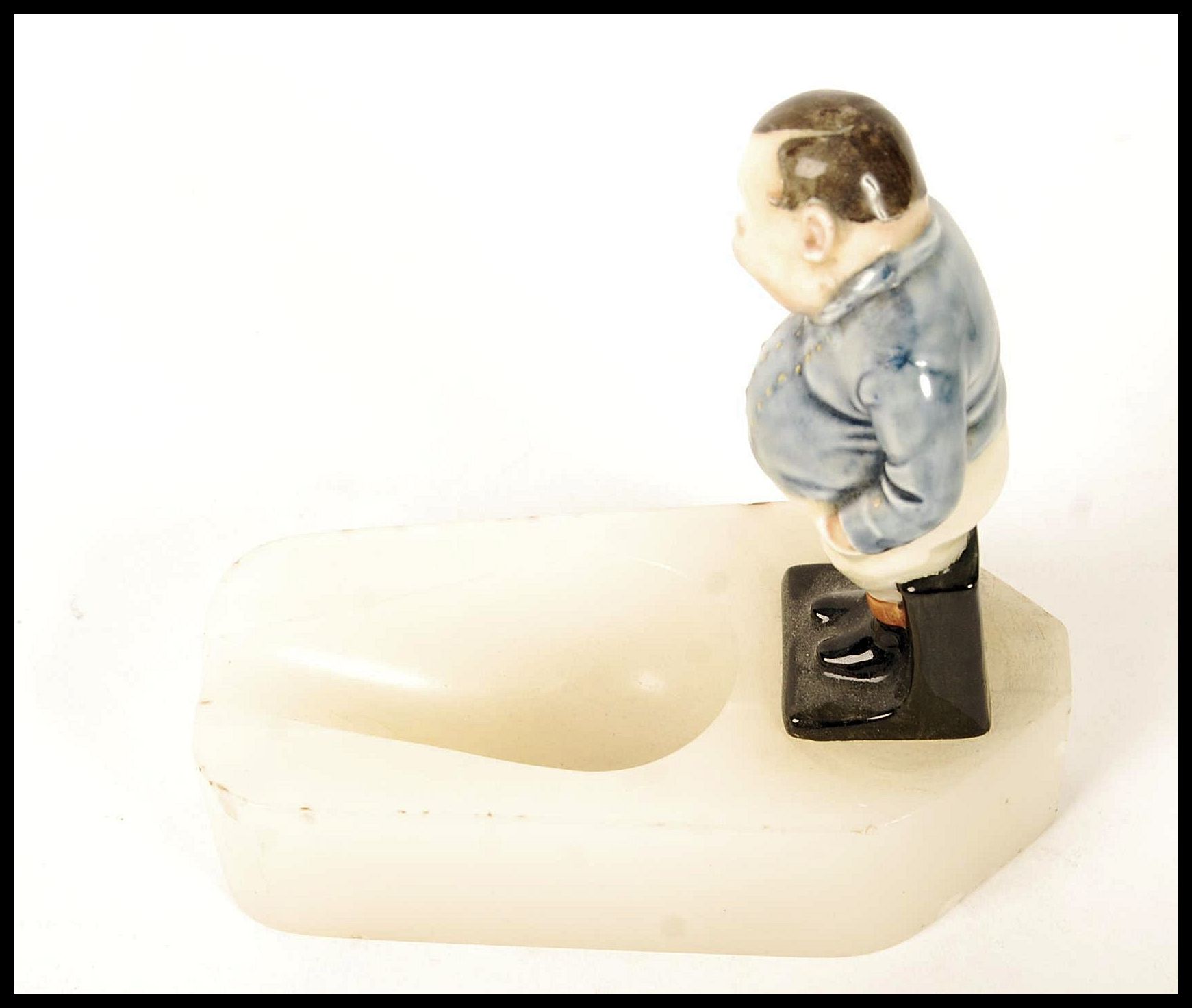 A Royal Doulton figurine pipe holder having a figu - Image 3 of 4