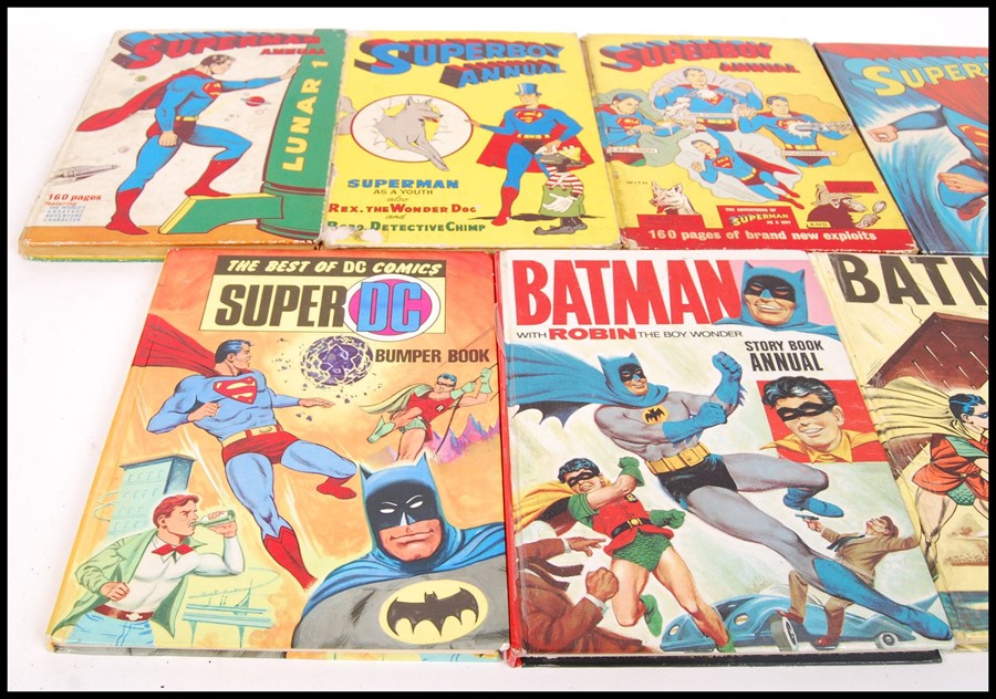 DC COMIC BOOK ANNUALS SUPERMAN AND BATMAN - Image 3 of 6