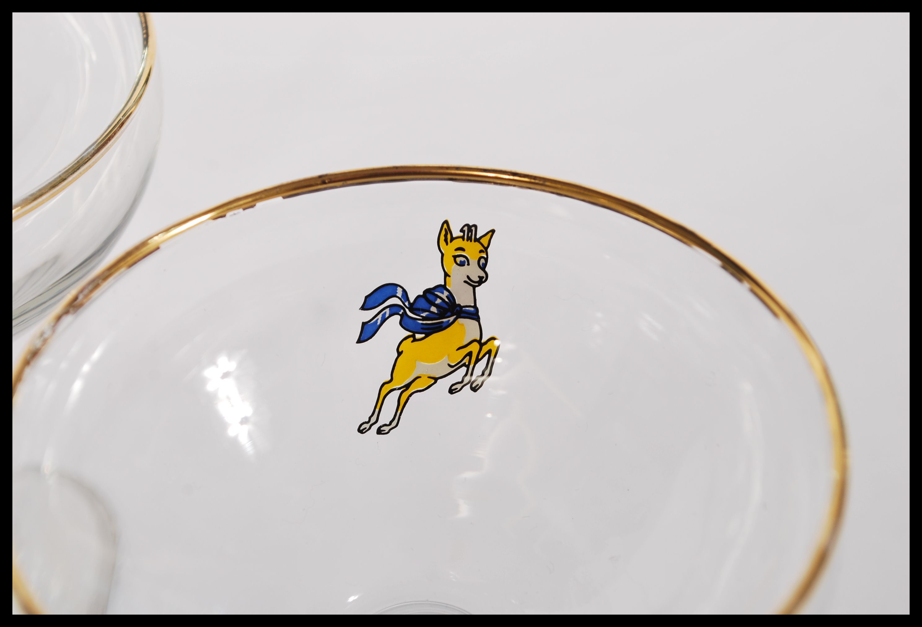 A set of ten vintage retro 20th Century Babycham glasses raised on circular bases with gilt rim - Image 5 of 5