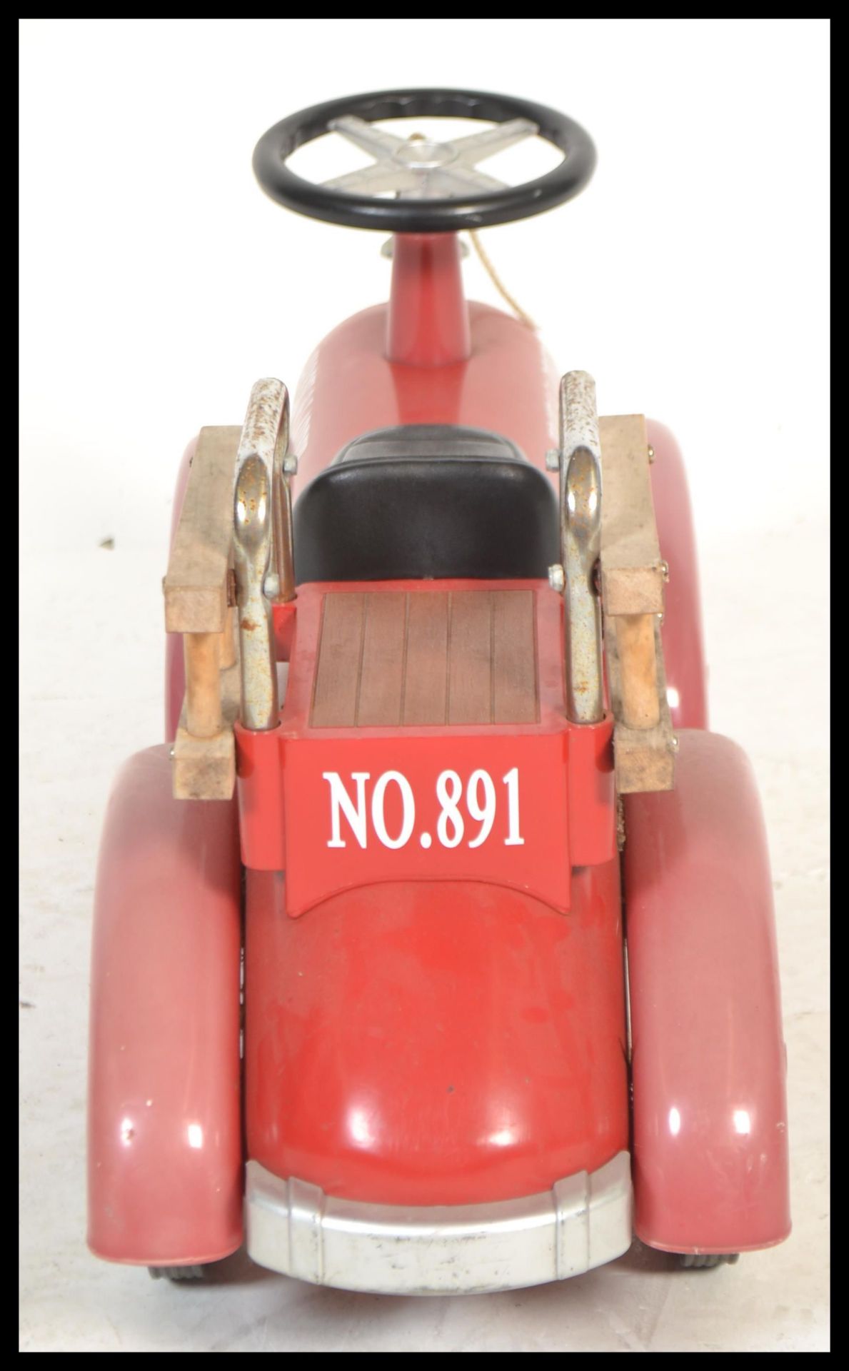 A children's fire ride along truck toy in the form of a fire truck reading 'Hook and Ladder' of - Bild 4 aus 4