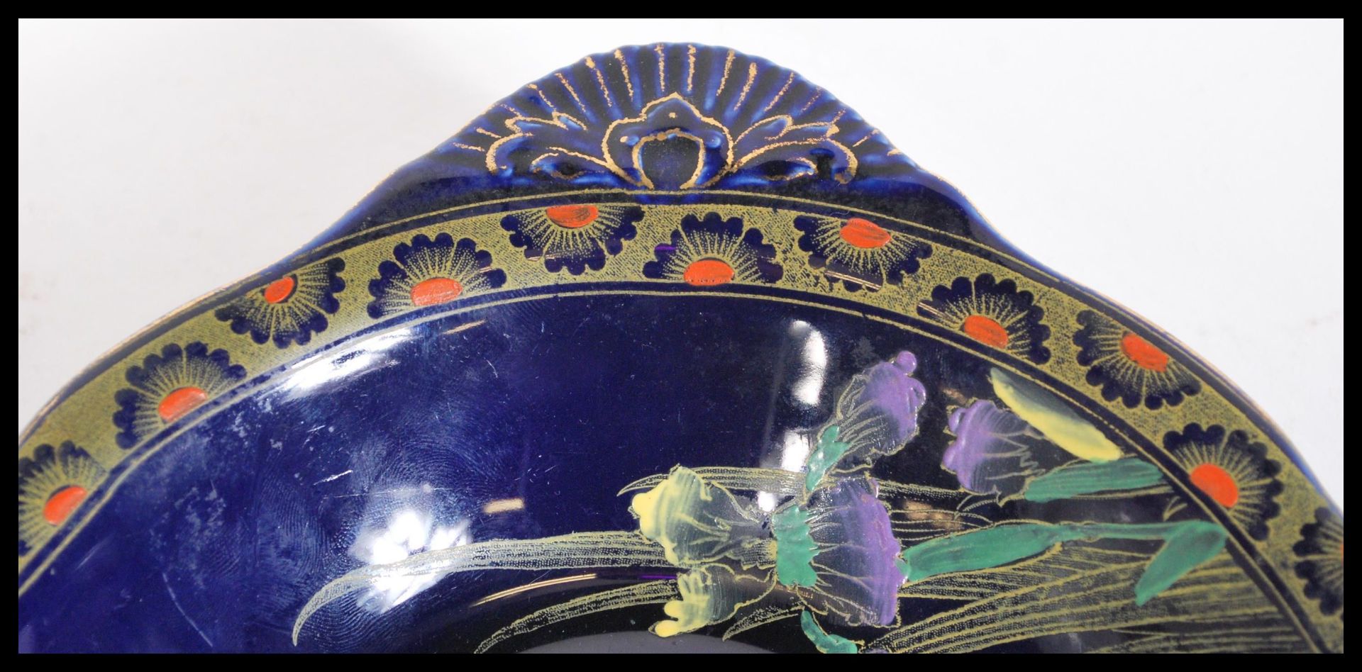 A vintage early 20th Century Burleigh Ware Charlotte / Frederick Rhead cobalt hand painted tray of - Bild 3 aus 4