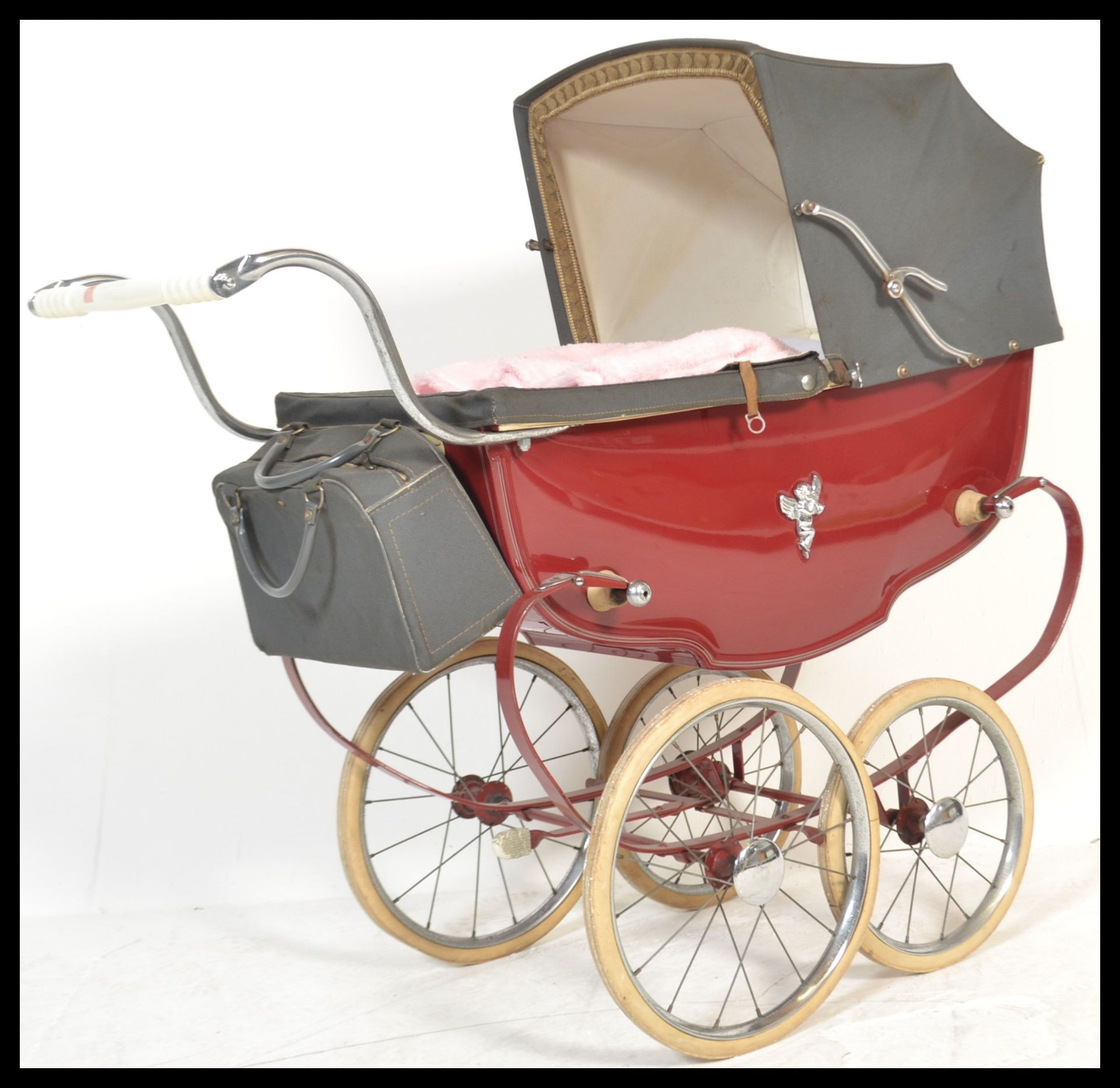 SILVERCROSS COACH BUILT DOLLS PRAM AND AMERICAN TO