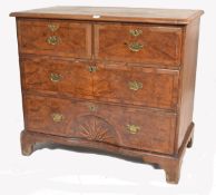 18TH CENTURY GEORGE 1ST WALNUT SUNBURST INLAID CHEST OF DRAWERS